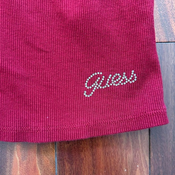 Guess Ribbed Henley Top - Picture 2 of 6
